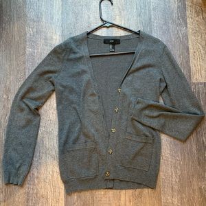 BUTTON CARDIGAN